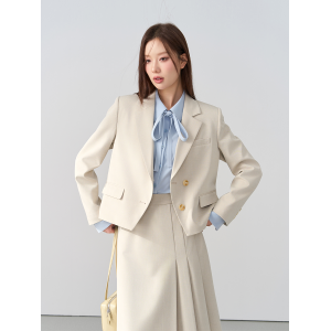 Interview, suit jacket, women's professional formal attire, commuting, workplace defense, wearing small suit suit suit